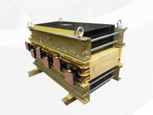 水冷式焊接变压器